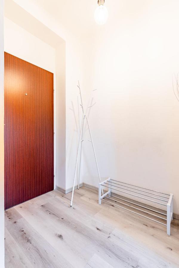 New With A View - Modern Studio Wiedeń Zewnętrze zdjęcie